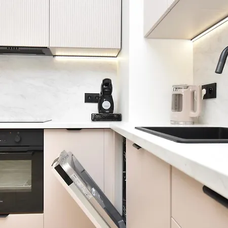 Totu Modern Balcony 아파트 *