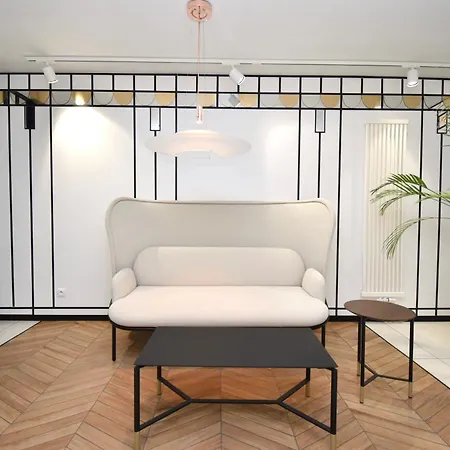 Totu Modern Balcony *